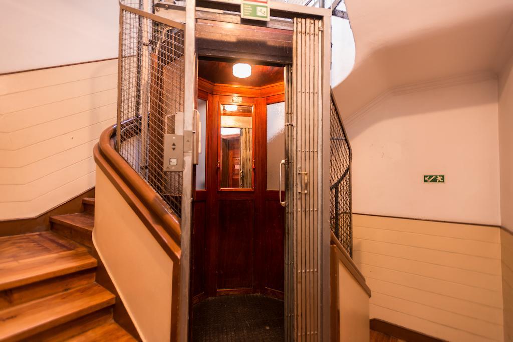 Apartamentos Lux Dinastia Lisboa Exterior foto